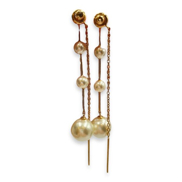 Dior Pearl 3-Ring White Earrings in Pearl, Gold hardware - Image 3