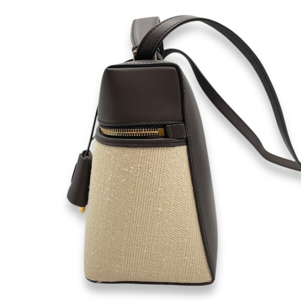 Extra Pocket 27 Silk Milk Amber-Dark Chocolate Shoulder Bag in Silk, Gold hardware - Image 5