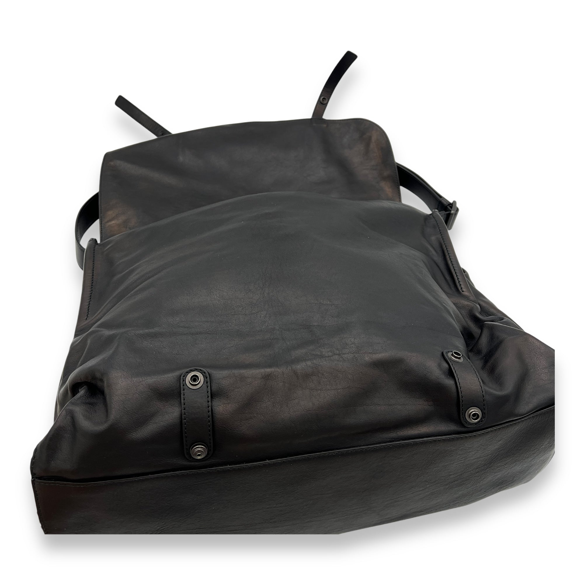 Others dark brown Messenger Bag in Calfskin, Ruthenium hardware - Image 12