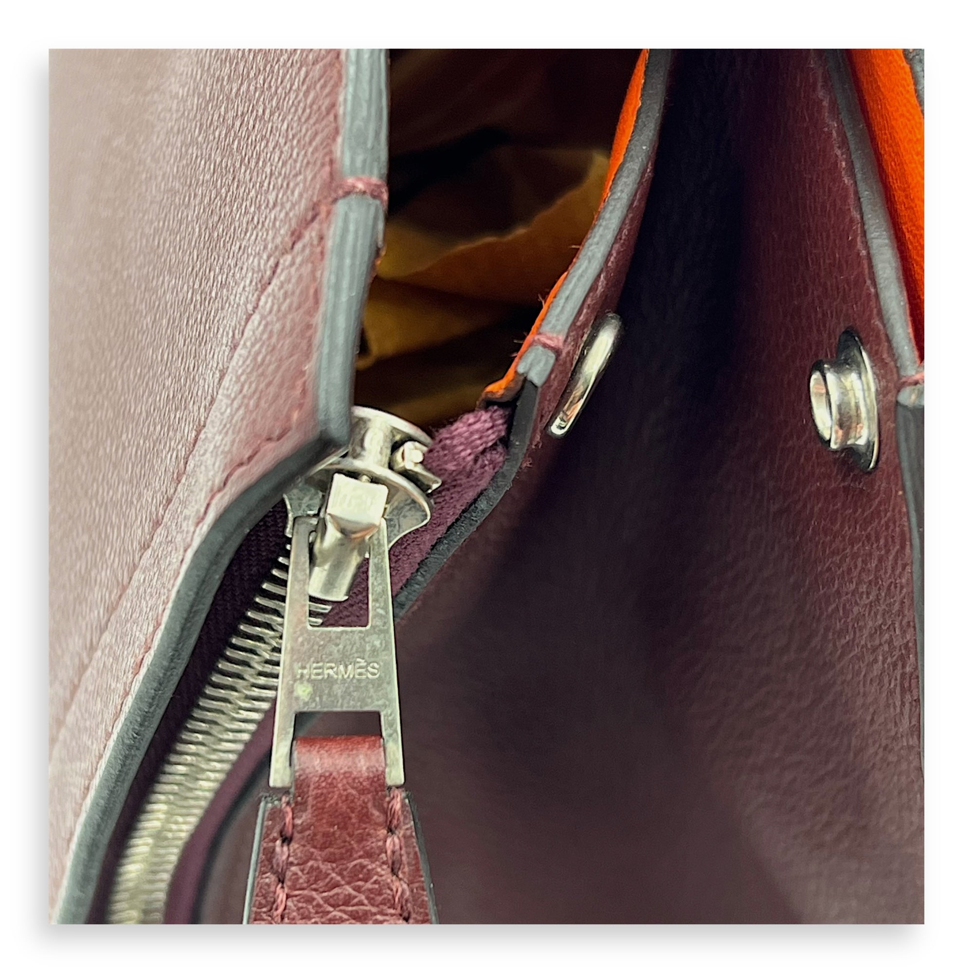 GR24 Red in Evercolor, Palladium hardware - Image 9