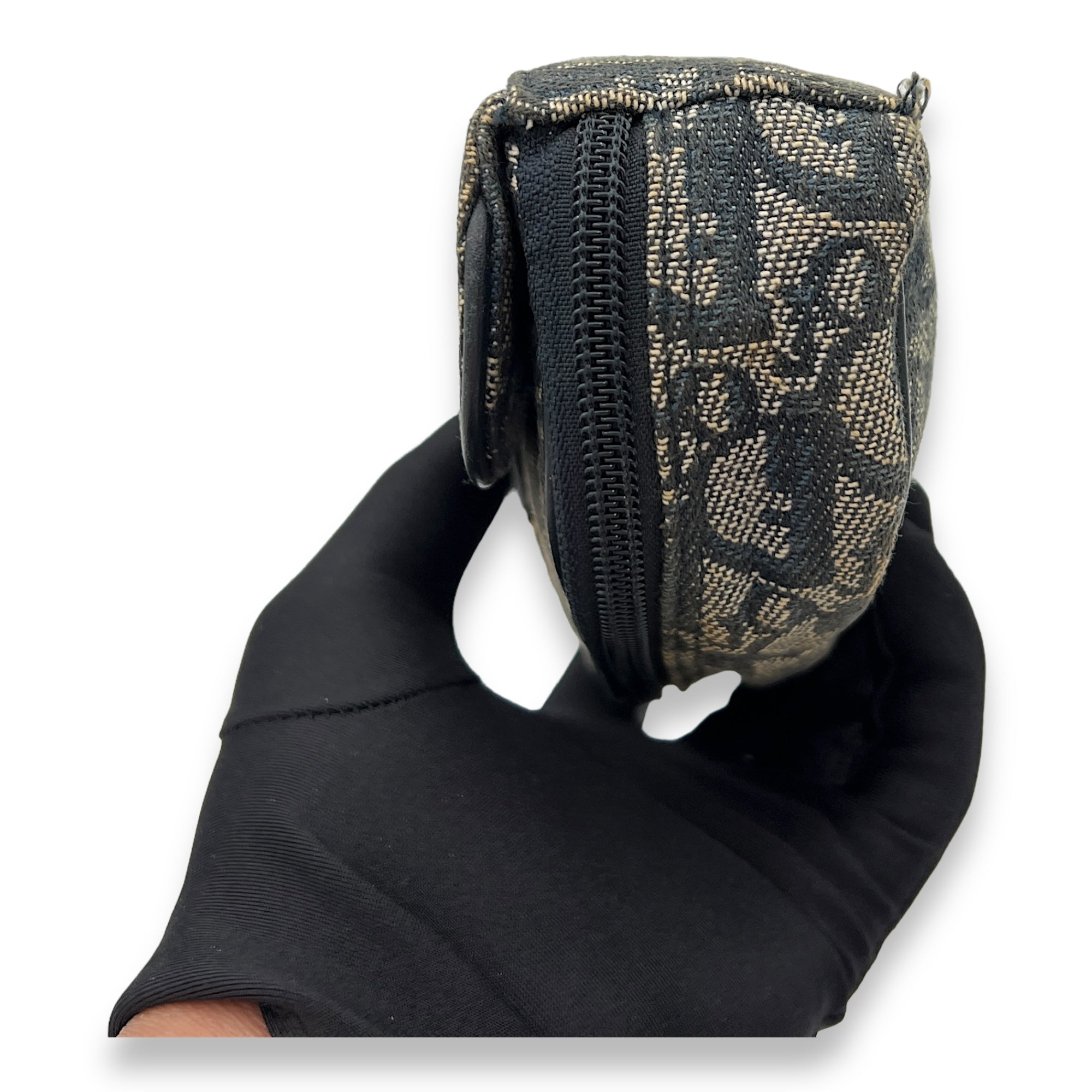 Saddle Pouch Blue in Jacquard, Gold hardware - Image 4