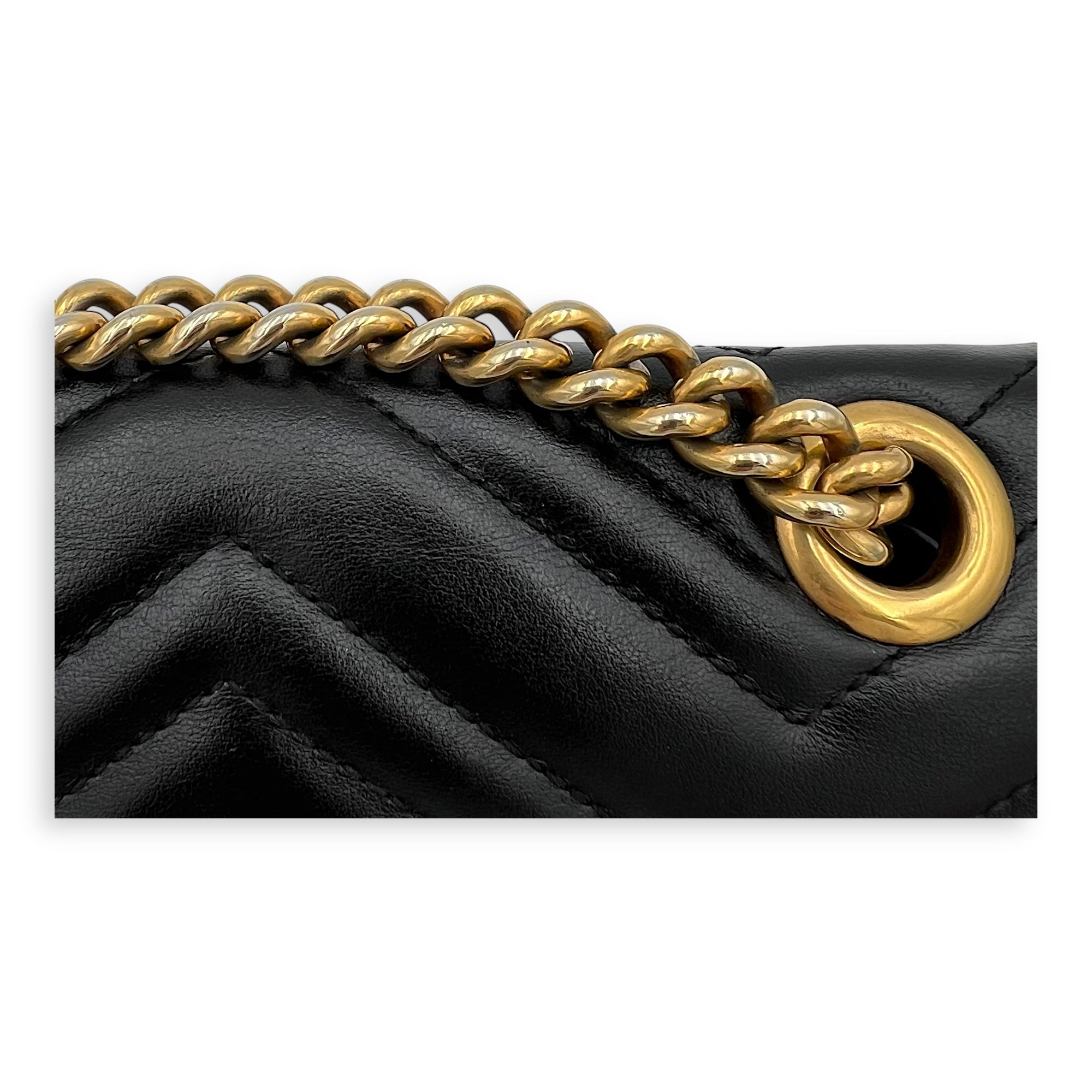 GG Marmont Shoulder Bag Mini Black in Calfskin, Gold hardware - Image 9