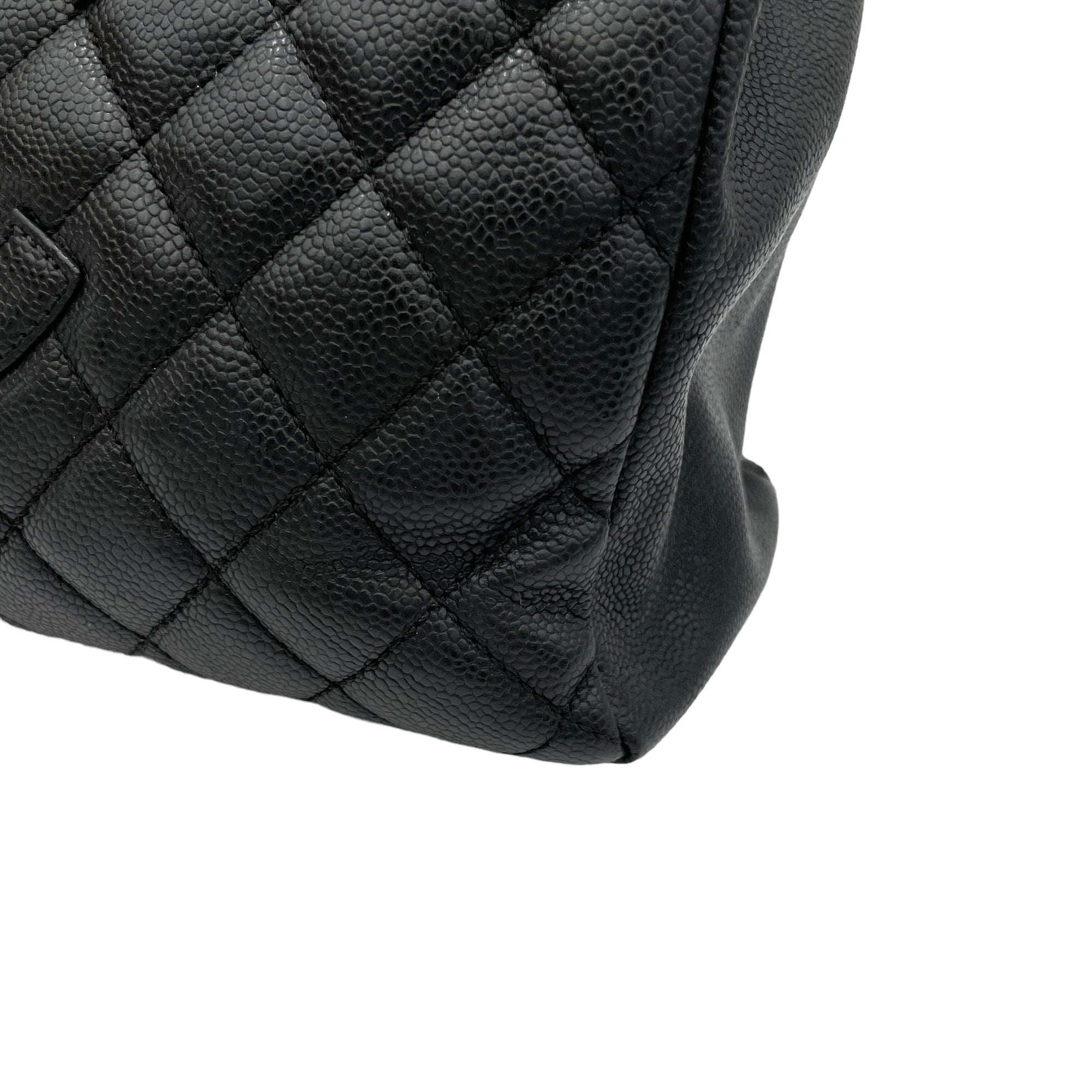 GST Grand Black Tote Bag in Caviar Leather, Gold hardware - Image 10