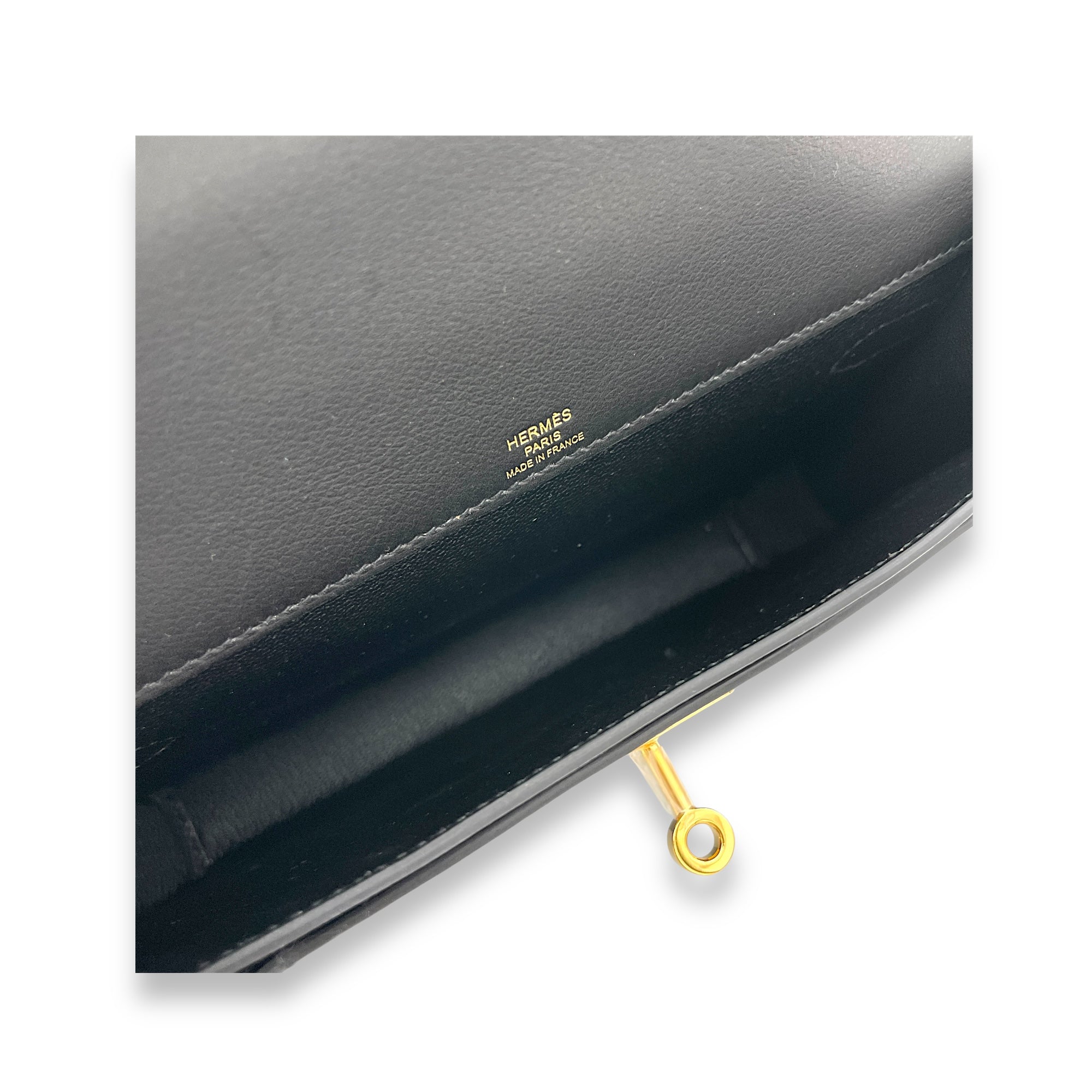 Kelly Depeches Black in Calfskin, Gold hardware - Image 12