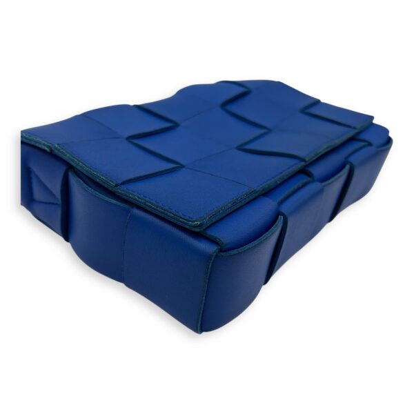 Cassette Shoulder Bag Blue in Lambskin - Image 10