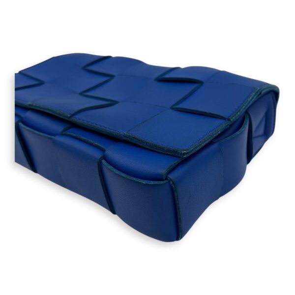 Cassette Shoulder Bag Blue in Lambskin - Image 9