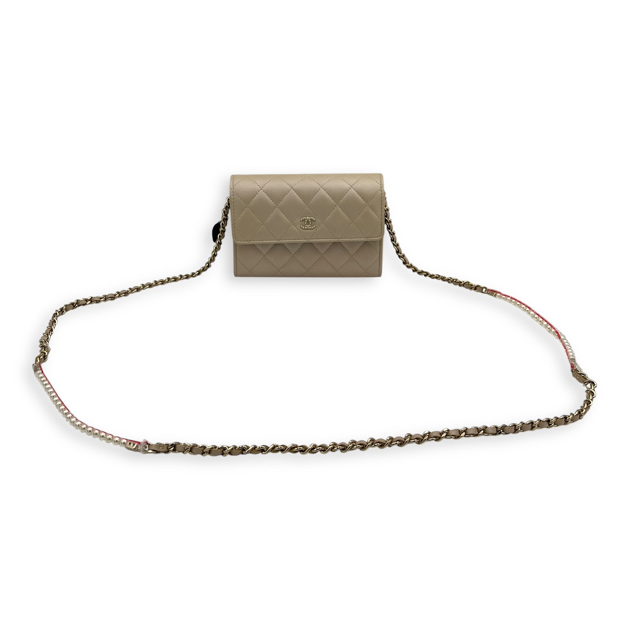 CC Wallet On Chain Beige in Calfskin, Gold hardware - Image 11