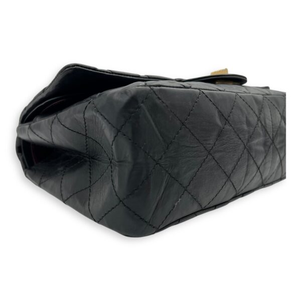 2.55 227 Black Shoulder Bag in Calfskin, Gold hardware - Image 10