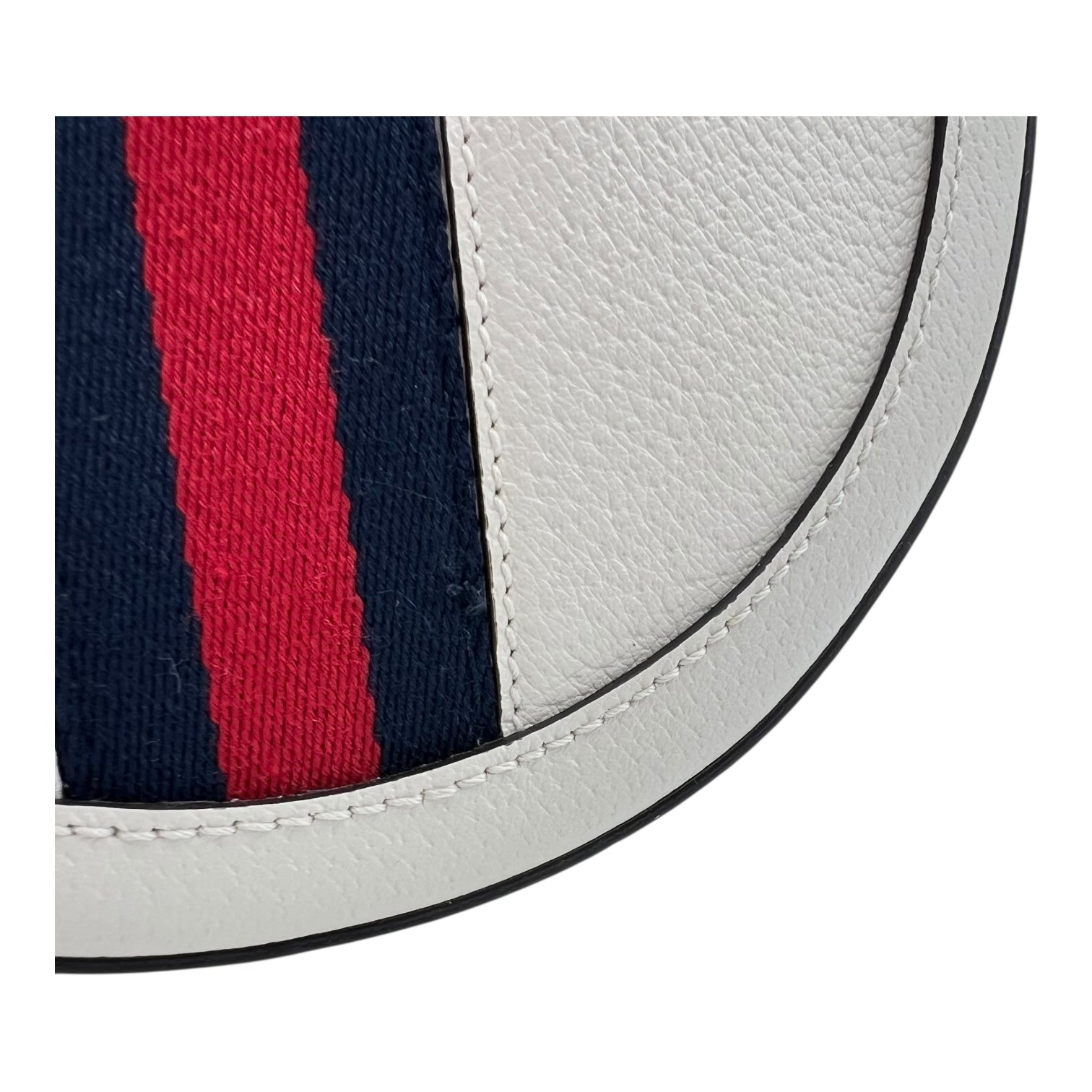 Ophidia Shoulder Bag Round White in Calfskin, Gold hardware - Image 9