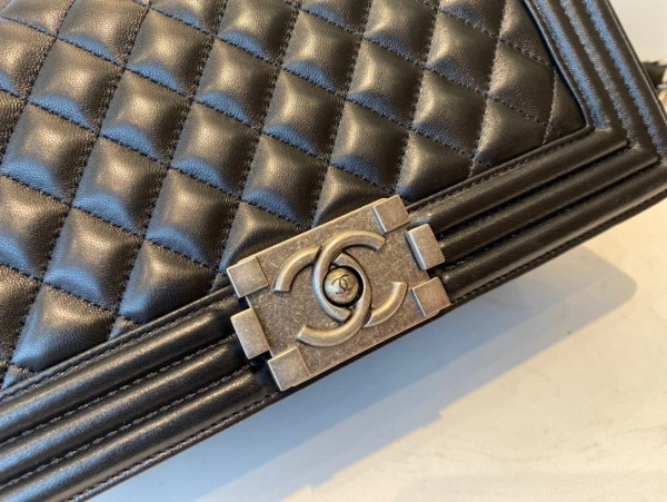 CHANEL BOY BAG 20CM 25CM GoodFit 255 - Image 4
