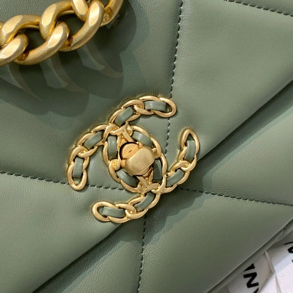 CHANEL 19 FLAP BAG BestValue 32 - Image 7