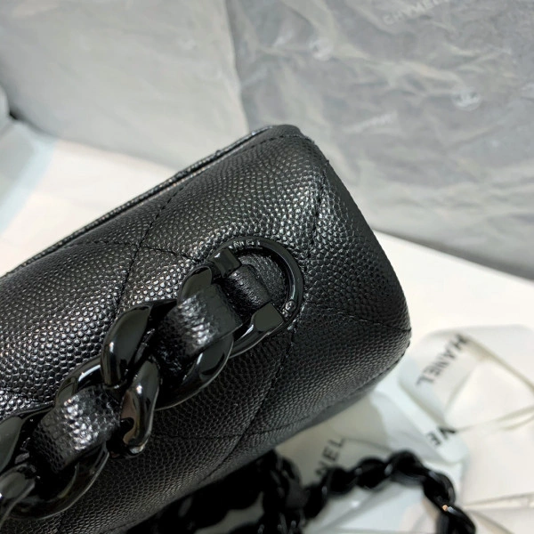 Trendy CHANEL FLAP BAG 651 - Image 4