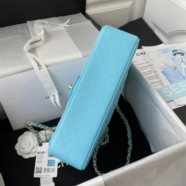 Comfortable CHANEL FLAP BAG 574 - Image 7