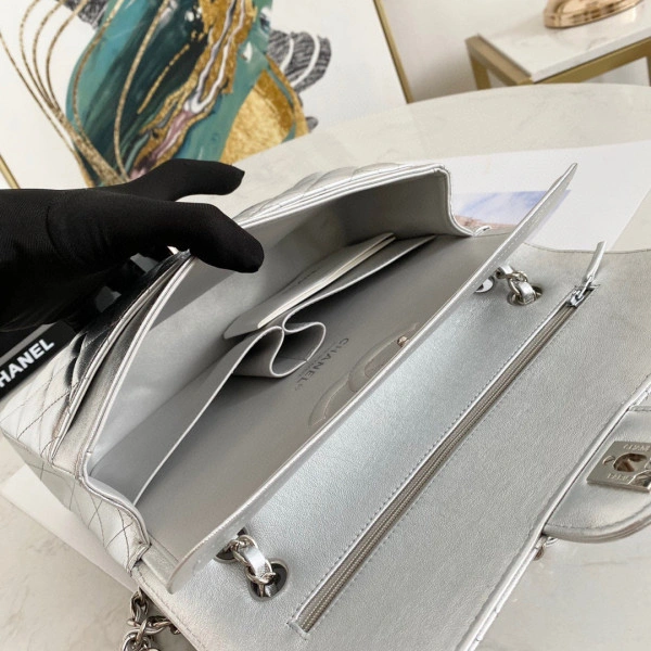 DailyWear CHANEL FLAP BAG 505 - Image 9