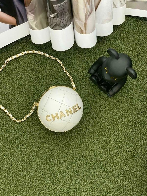 NewStyle CHANEL SPHERE MINAUDIERE 1628 - Image 3