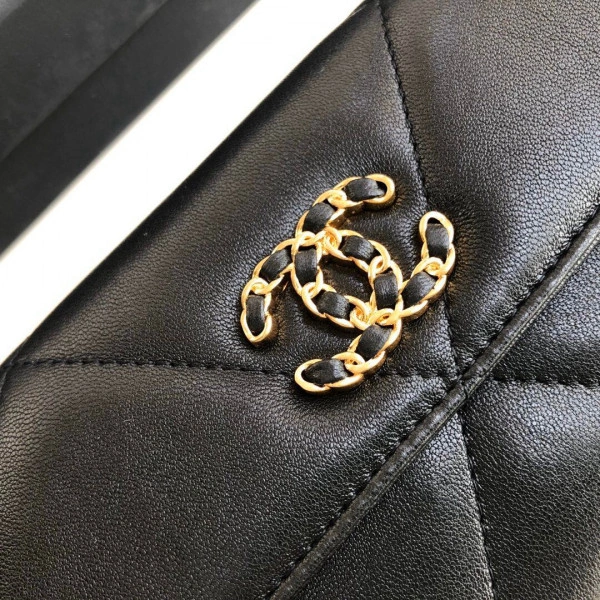 SmartChoice CHANEL 19 LONG FLAP WALLET 93 - Image 7