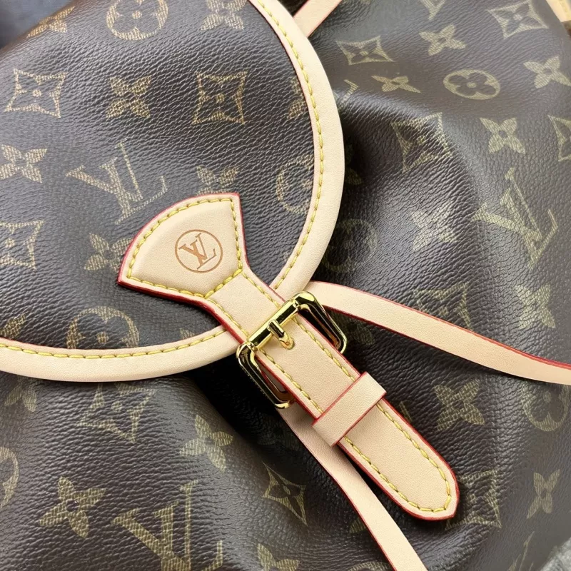 Affordable 5114 Louis Vuitton AAA Quality Messenger Bags For Women - Image 6