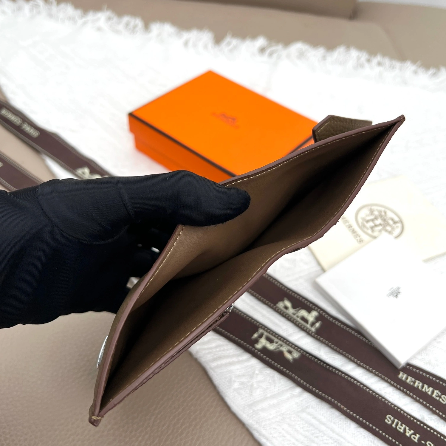 Affordable 6711 Hermes AAA Quality Wallets - Image 6