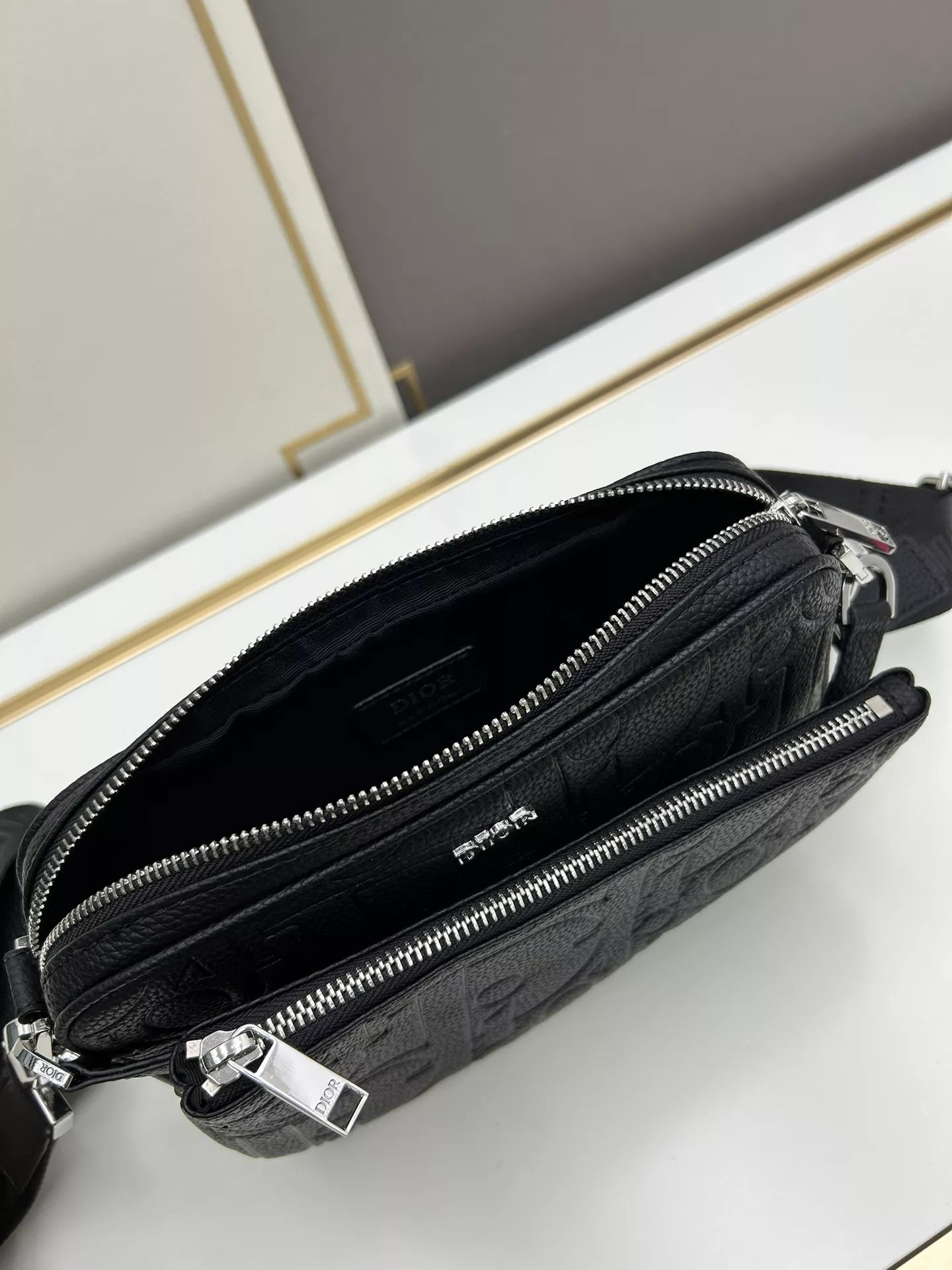 Affordable 9182 Christian Dior AAA Man Messenger Bags - Image 7