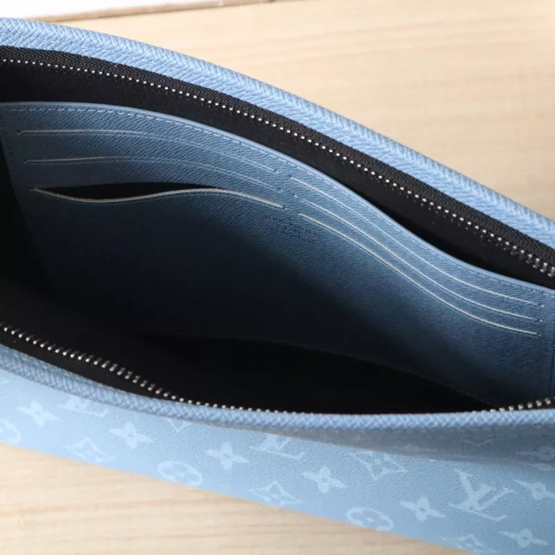 AllSeason 401 Louis Vuitton AAA Quality Wallets - Image 7