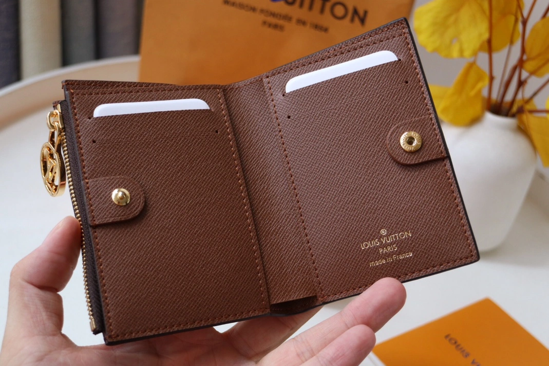 BestValue 8667 Louis Vuitton AAA Quality Card Case In Brown - Image 4