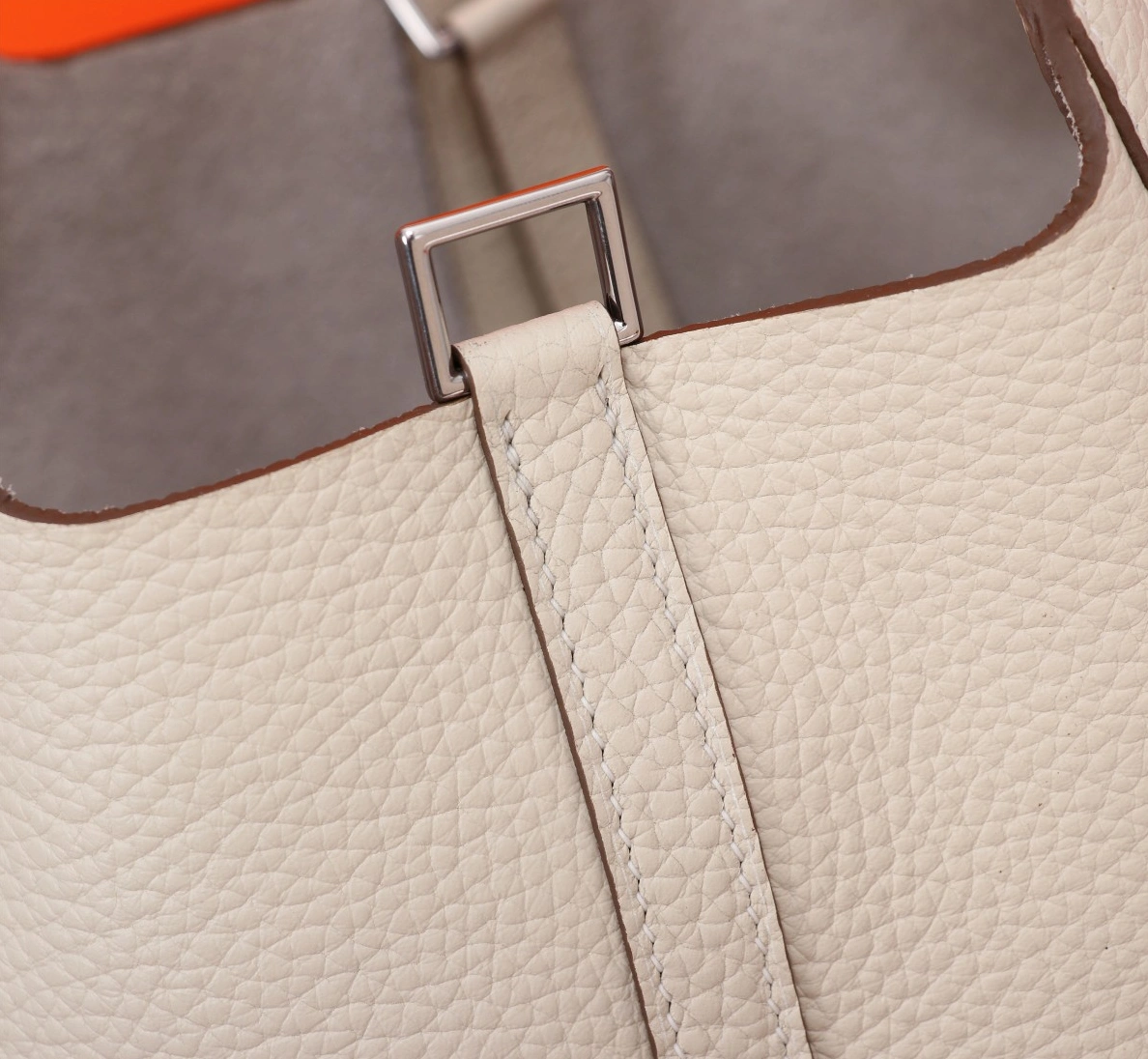 Bold 5344 Hermes AAA Quality Handbags For Women - Image 4