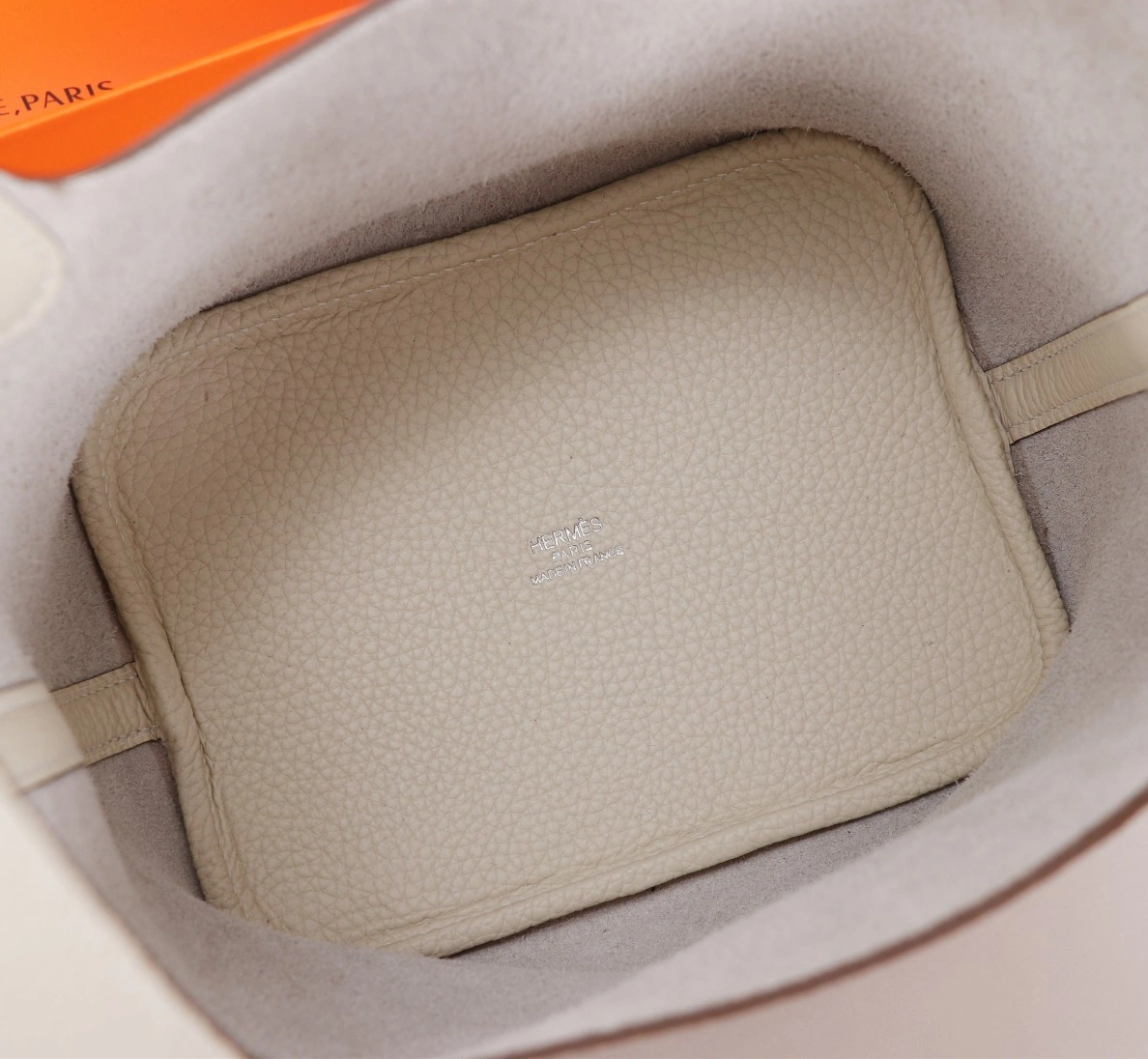 Bold 5344 Hermes AAA Quality Handbags For Women - Image 7