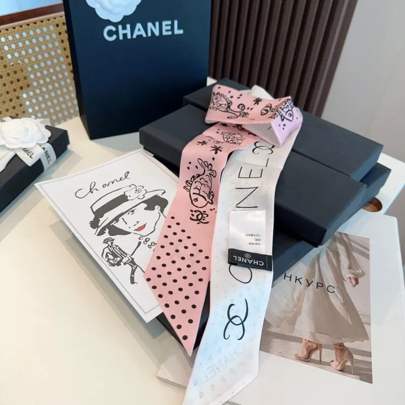 Bold 546 Chanel Silk Scarf - Image 6