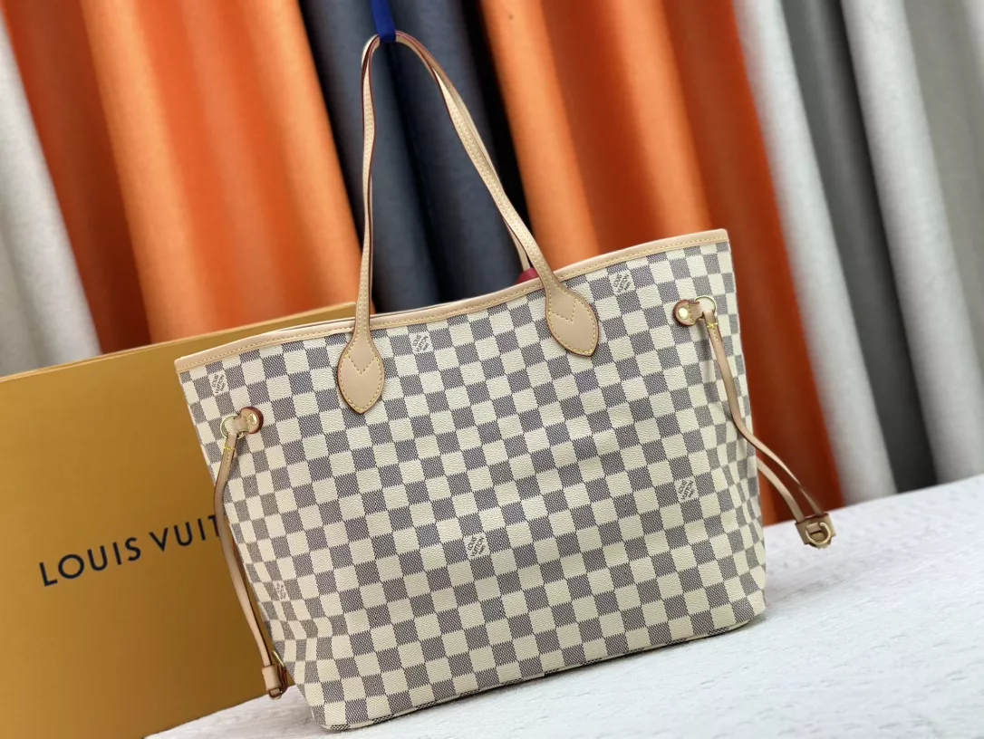 Breathable 6566 Louis Vuitton AAA Quality Shoulder Bags For Women - Image 4