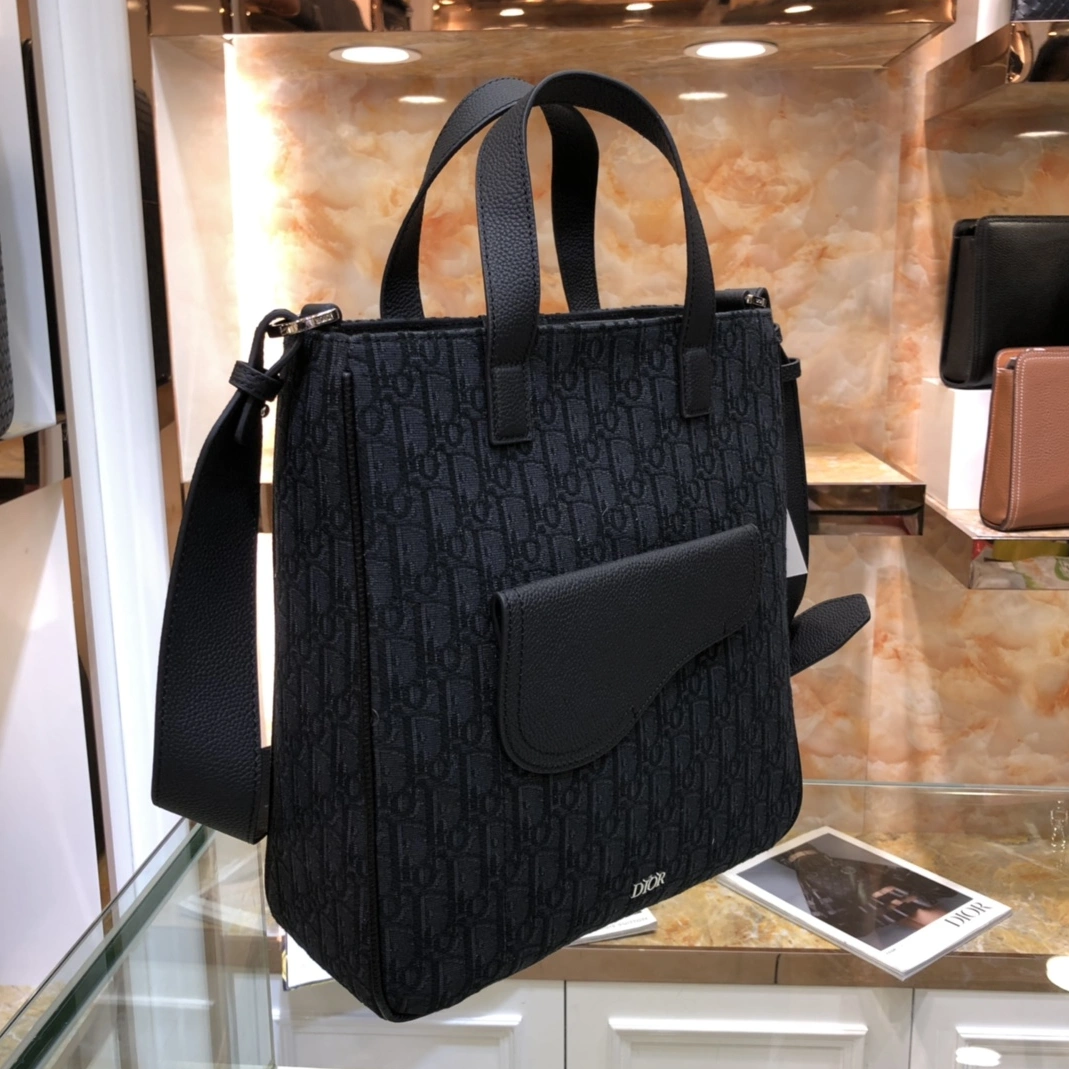 Bright 8026 Christian Dior AAA Man Handbags
