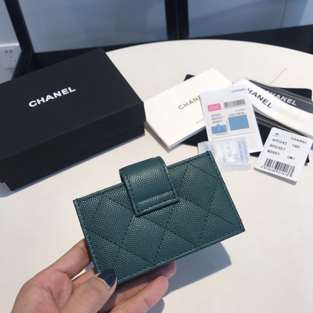 Chanel AAA Quality Card Case For Women Vibrant 2636