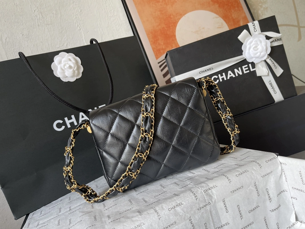 Chanel AAA Quality Messenger Bags For Women Breathable 2071 - Image 4