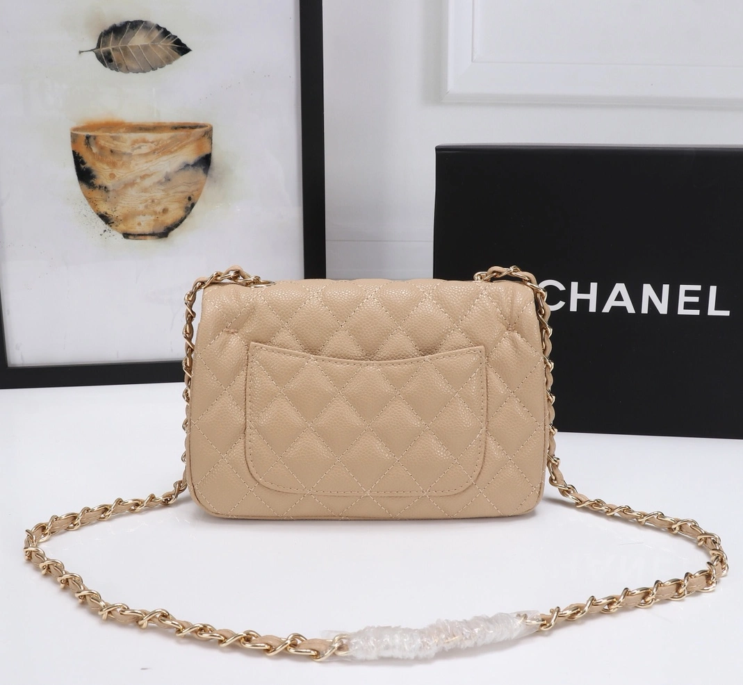 Chanel AAA Quality Messenger Bags For Women Compact 9410 - Image 3