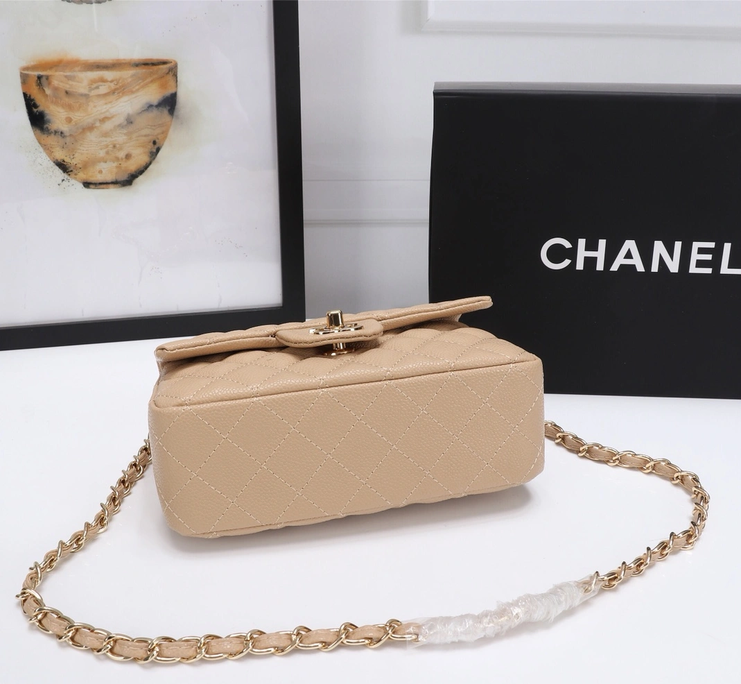 Chanel AAA Quality Messenger Bags For Women Compact 9410 - Image 5