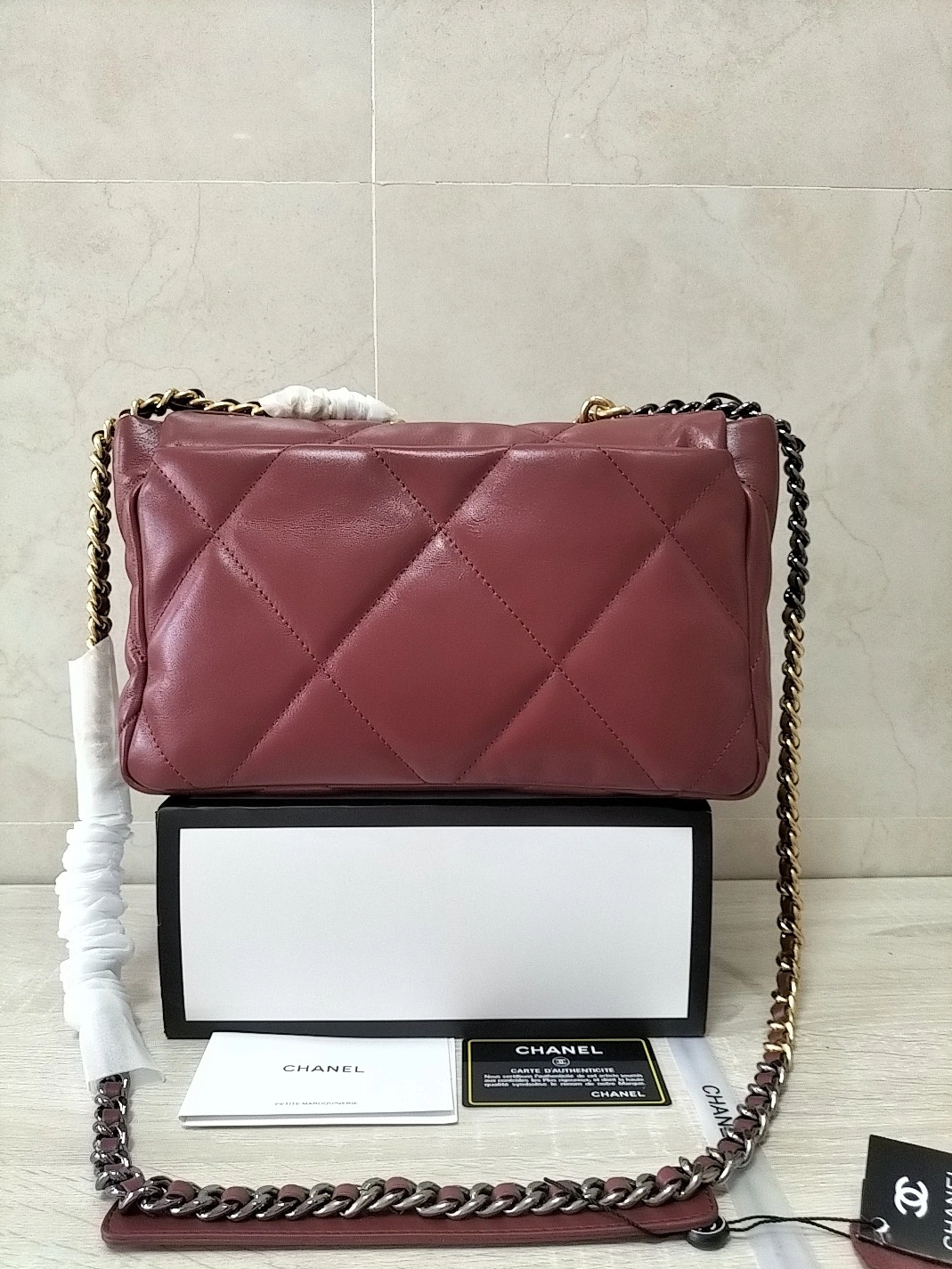 Chanel AAA Quality Messenger Bags For Women Elegant 546 - Image 4