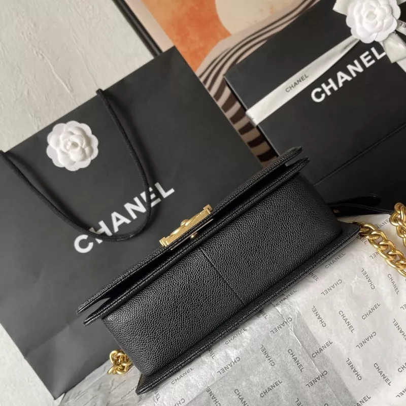 Chanel AAA Quality Messenger Bags For Women Fashionable 7424 - Image 4