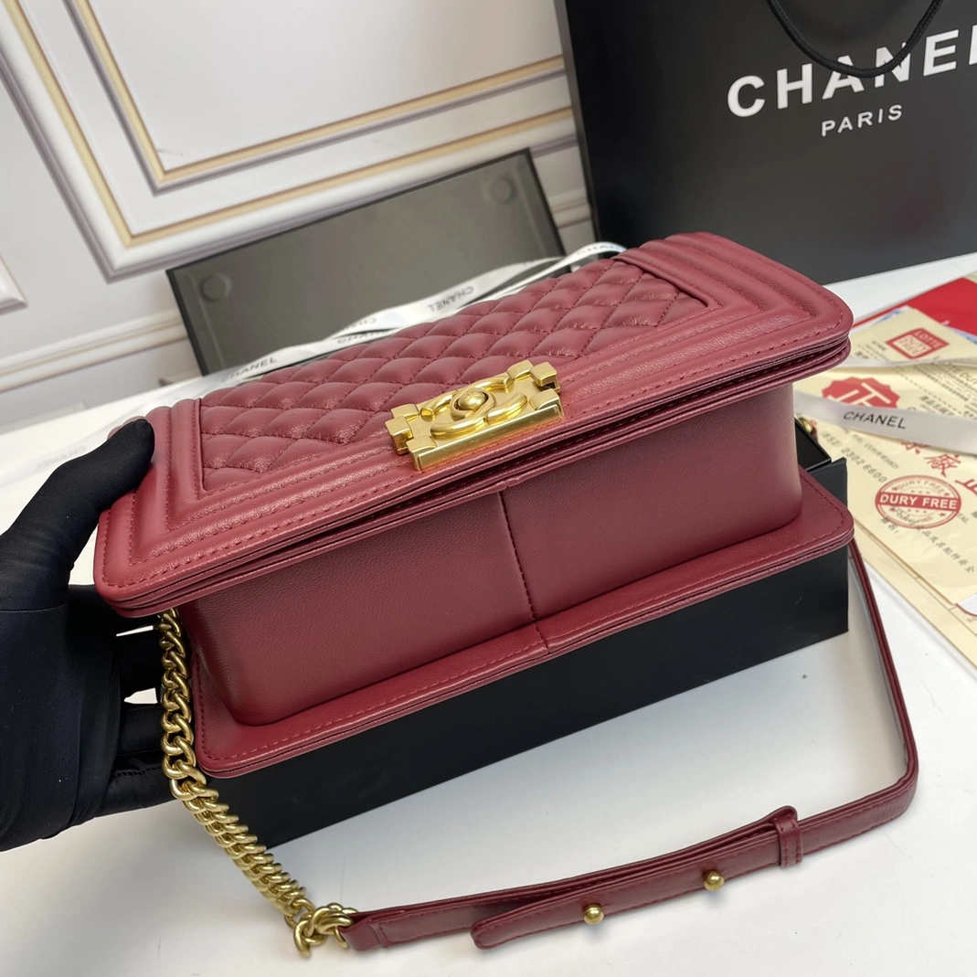 Chanel AAA Quality Messenger Bags For Women GoodFit 6771