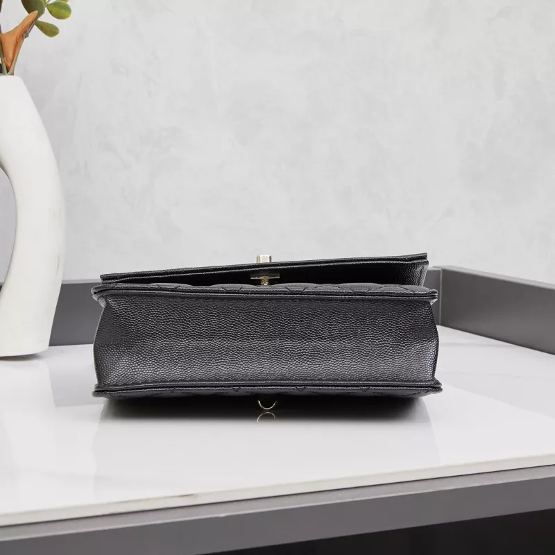 Chanel AAA Quality Messenger Bags For Women Sophisticated 6267 - Image 4