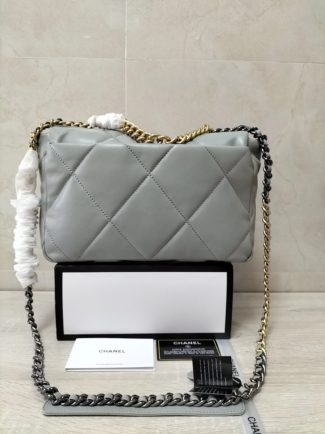 Chanel AAA Quality Messenger Bags For Women StreetReady 1840 - Image 4