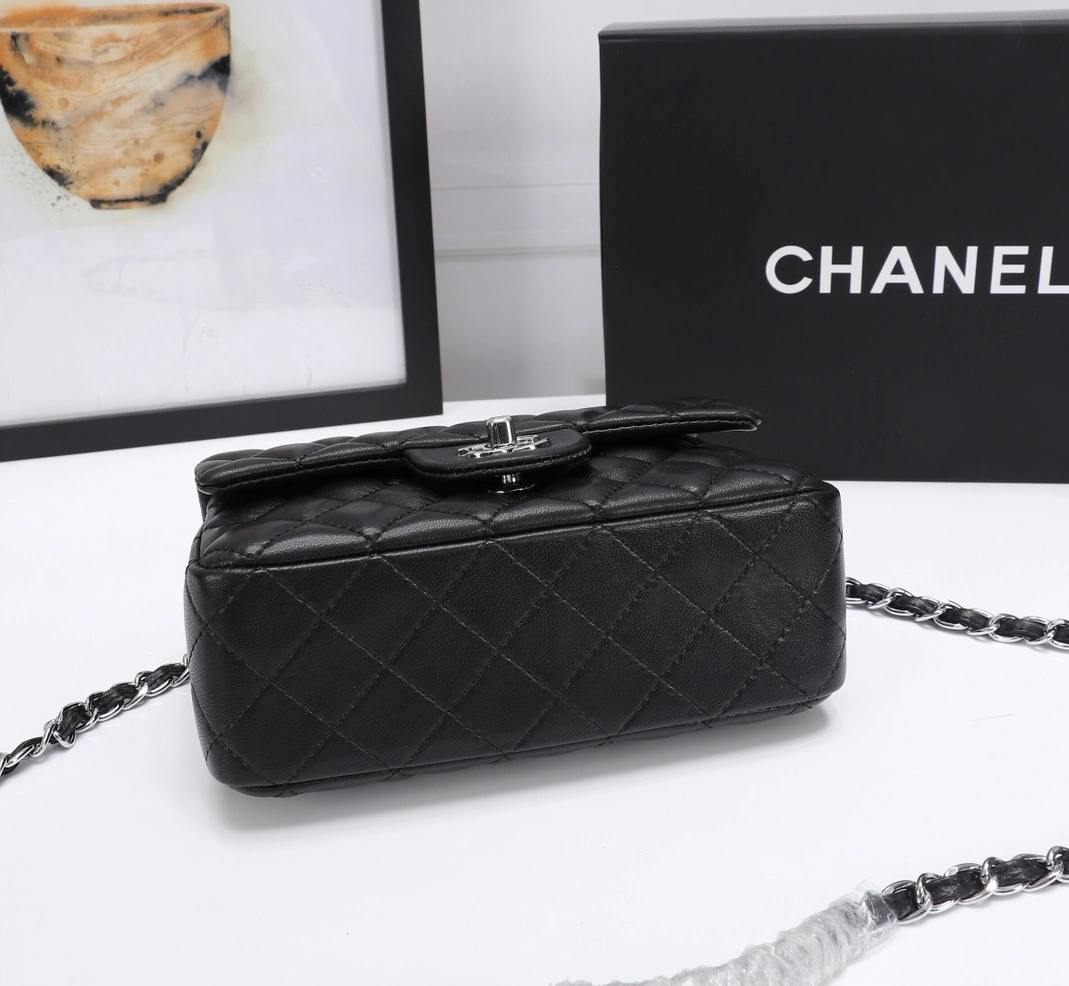 Chanel AAA Quality Messenger Bags For Women Trendy 2372 - Image 6