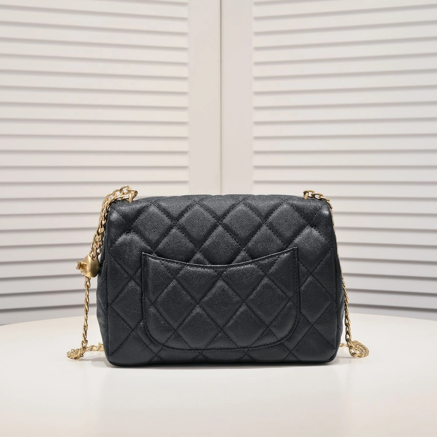 Chanel AAA Quality Messenger Bags For Women WellDesigned 7205 - Image 3