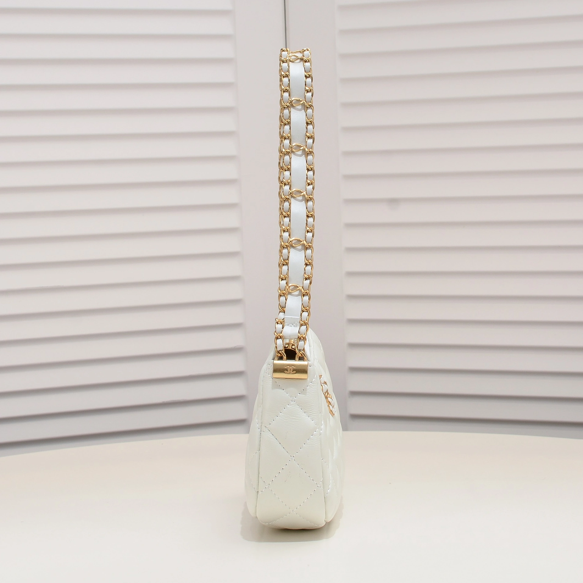 Chanel AAA Quality Shoulder Bags For Women ModernLook 7284