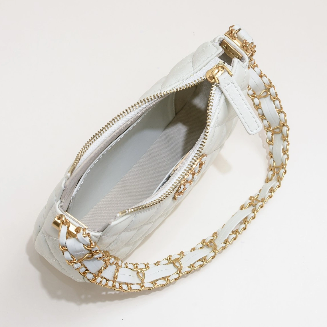 Chanel AAA Quality Shoulder Bags For Women ModernLook 7284 - Image 8