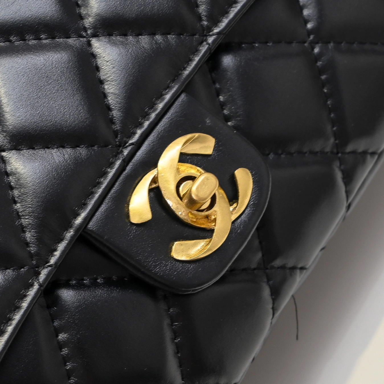 Chanel AAA Quality Shoulder Bags For Women StreetReady 6313 - Image 4