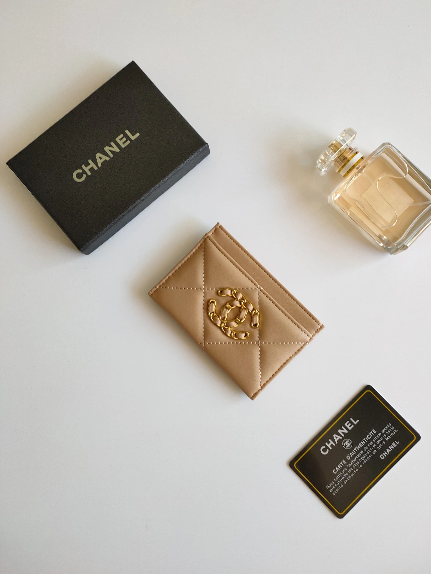 Chanel Card Case Cozy 1256 - Image 3