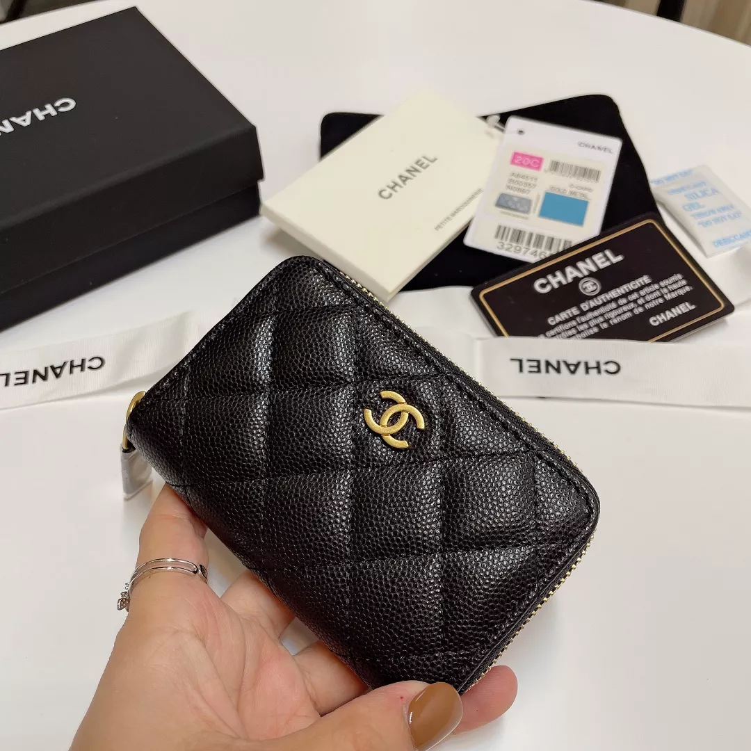 Chanel Card Case Minimalist 552