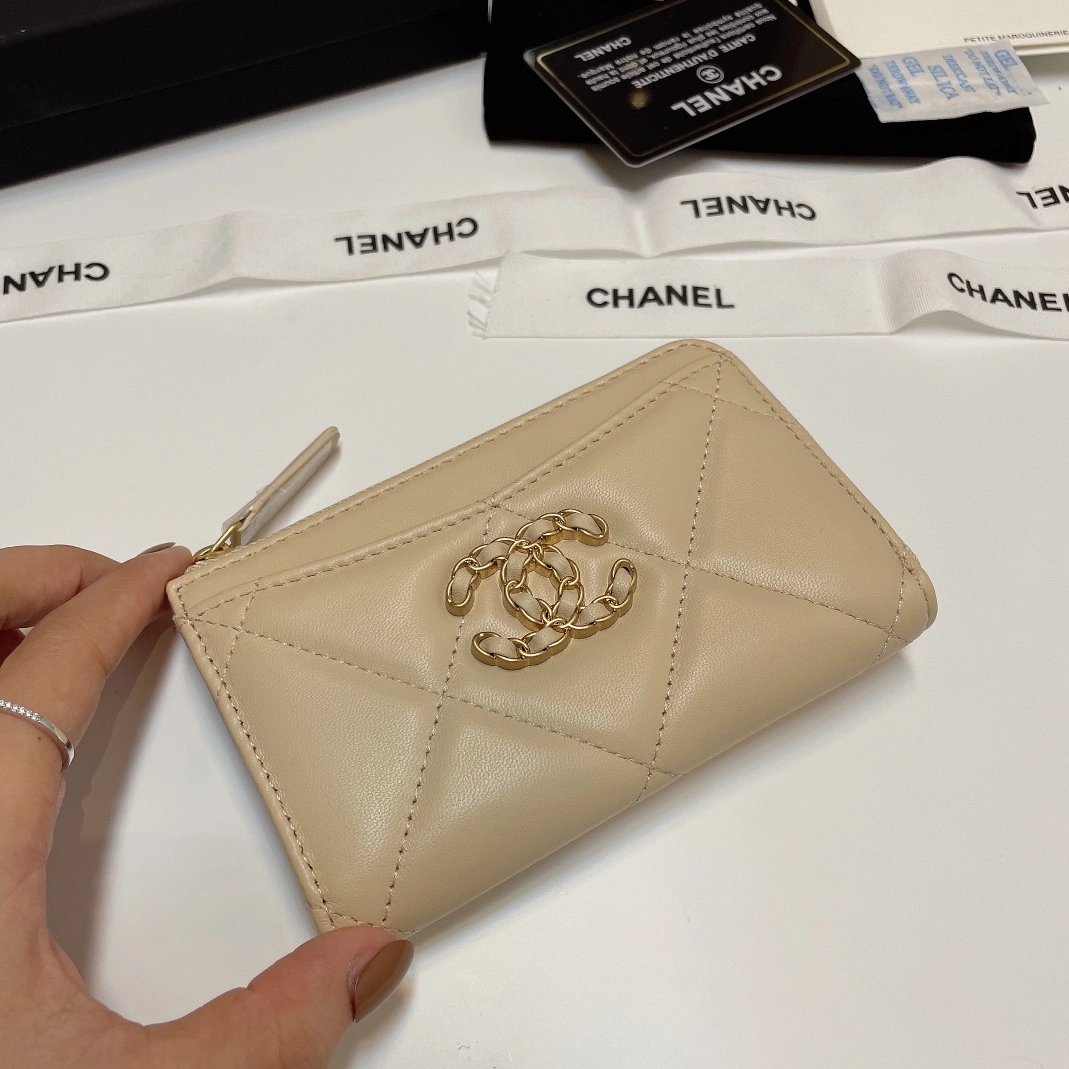 Chanel Card Case Popular 4318 - Image 4