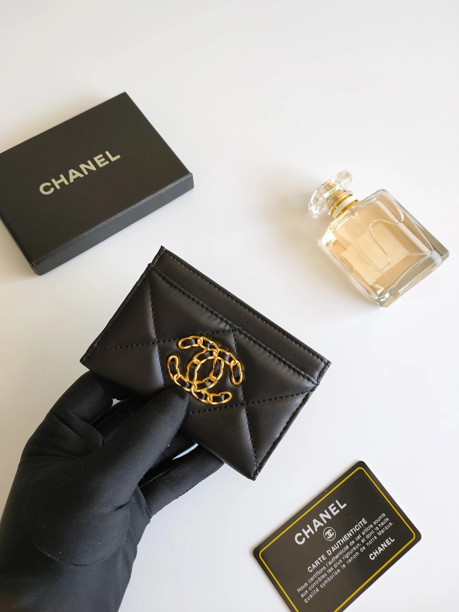 Chanel Card Case Sleek 4421 - Image 4