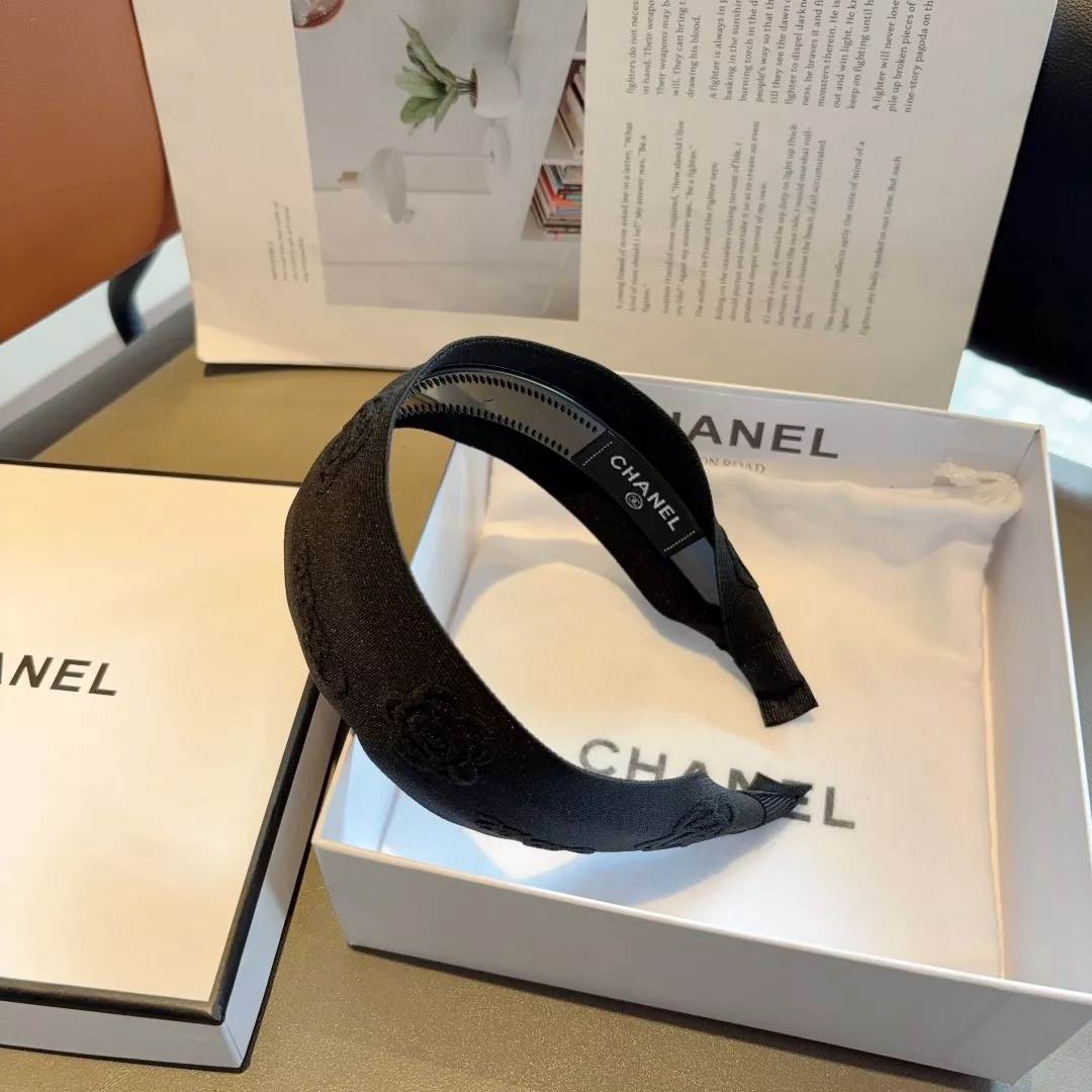 Chanel Headband For Women ModernLook 4597 - Image 7