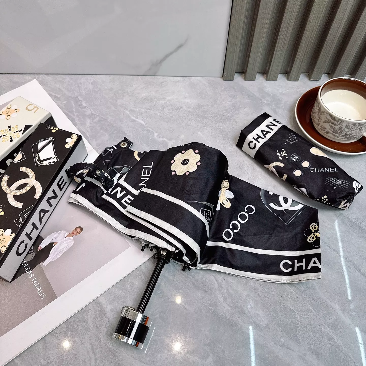 Chanel Umbrellas Durable 4272 - Image 3